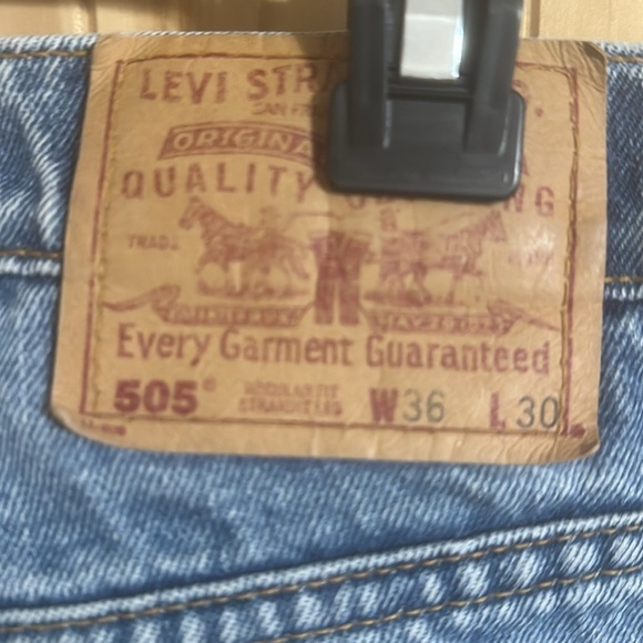 Vintage Levi 505 Denim Jeans - Picture 5 of 5